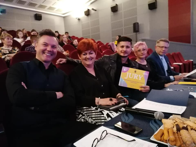 Jury konkursu, od lewej Przemysław Kania, Barbara Rzońca, Bogumił Sobczyk, Paulina Polak, Marcin Wiercioch